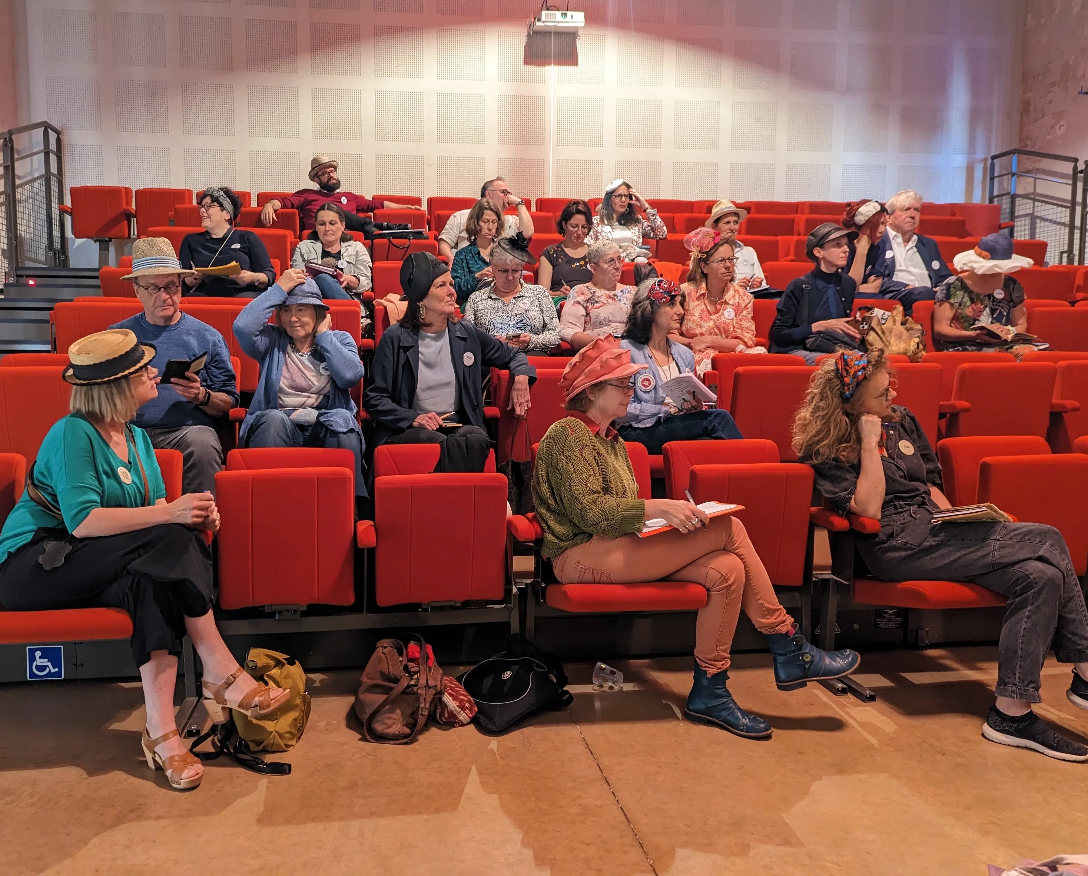 Qui peut adhérer et à quelles conditions ?