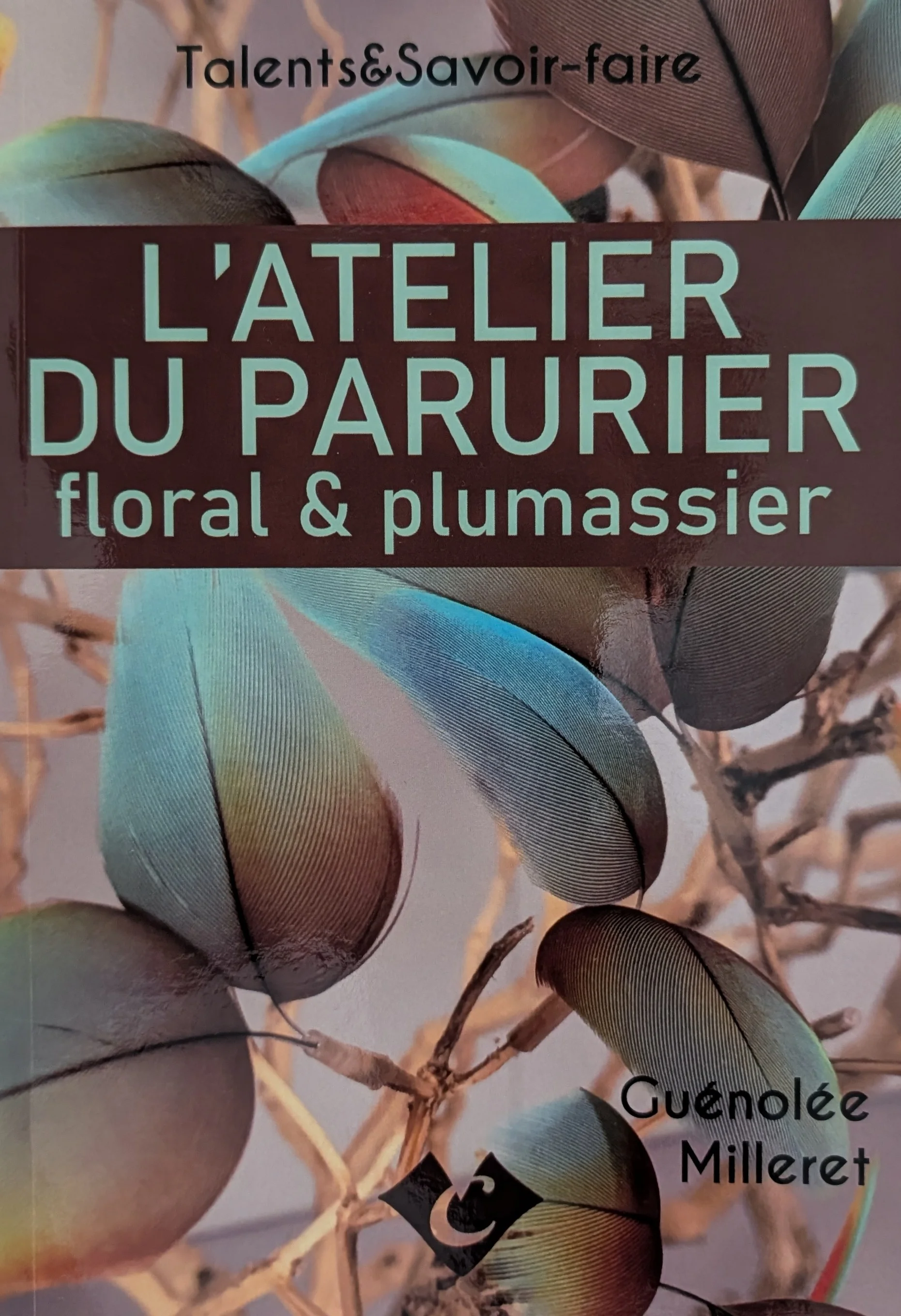 L'ATELIER DU PARURIER Floral et Plumassier