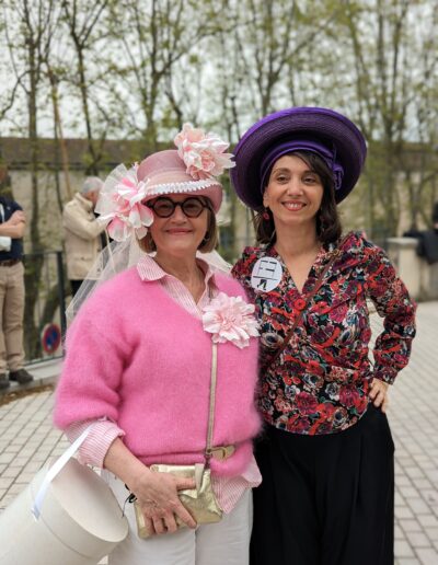 Laure et Nelly membres de la fédération françaises des artisans du chapeau